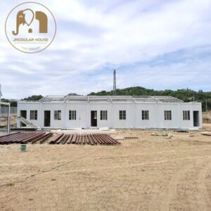 Storan Gudang Gunung: Penyelesaian Kontena untuk Rumah